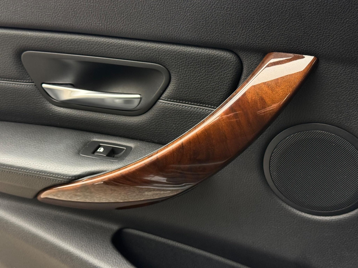 Used BMW 3 Series 2013 for sale - 78007230: Photo 64