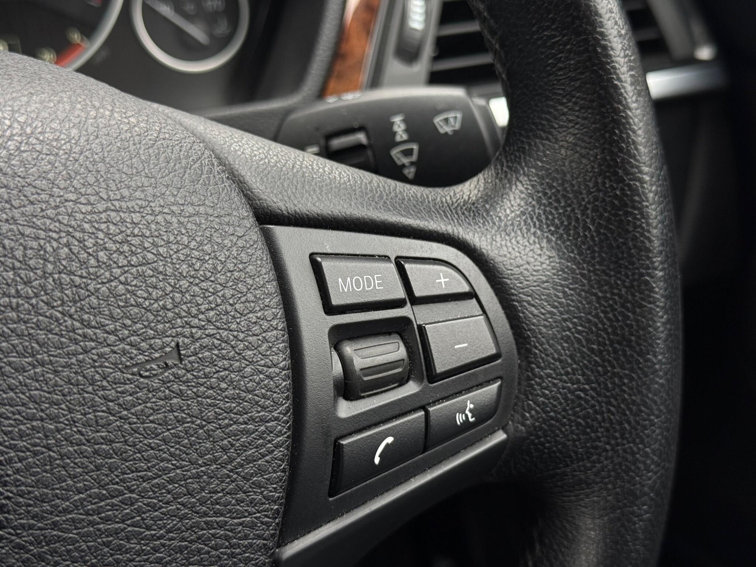 Used BMW 3 Series 2013 for sale - 78007230: Photo 85