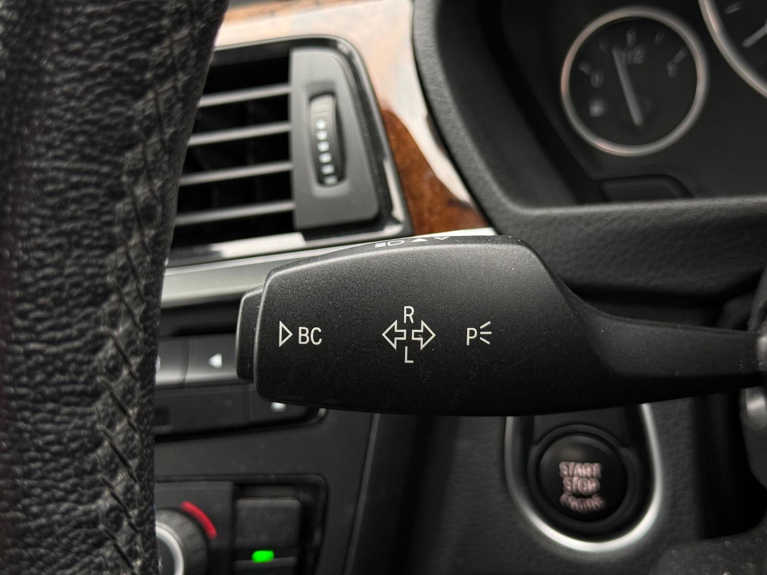 Used BMW 3 Series 2013 for sale - 78007230: Photo 86