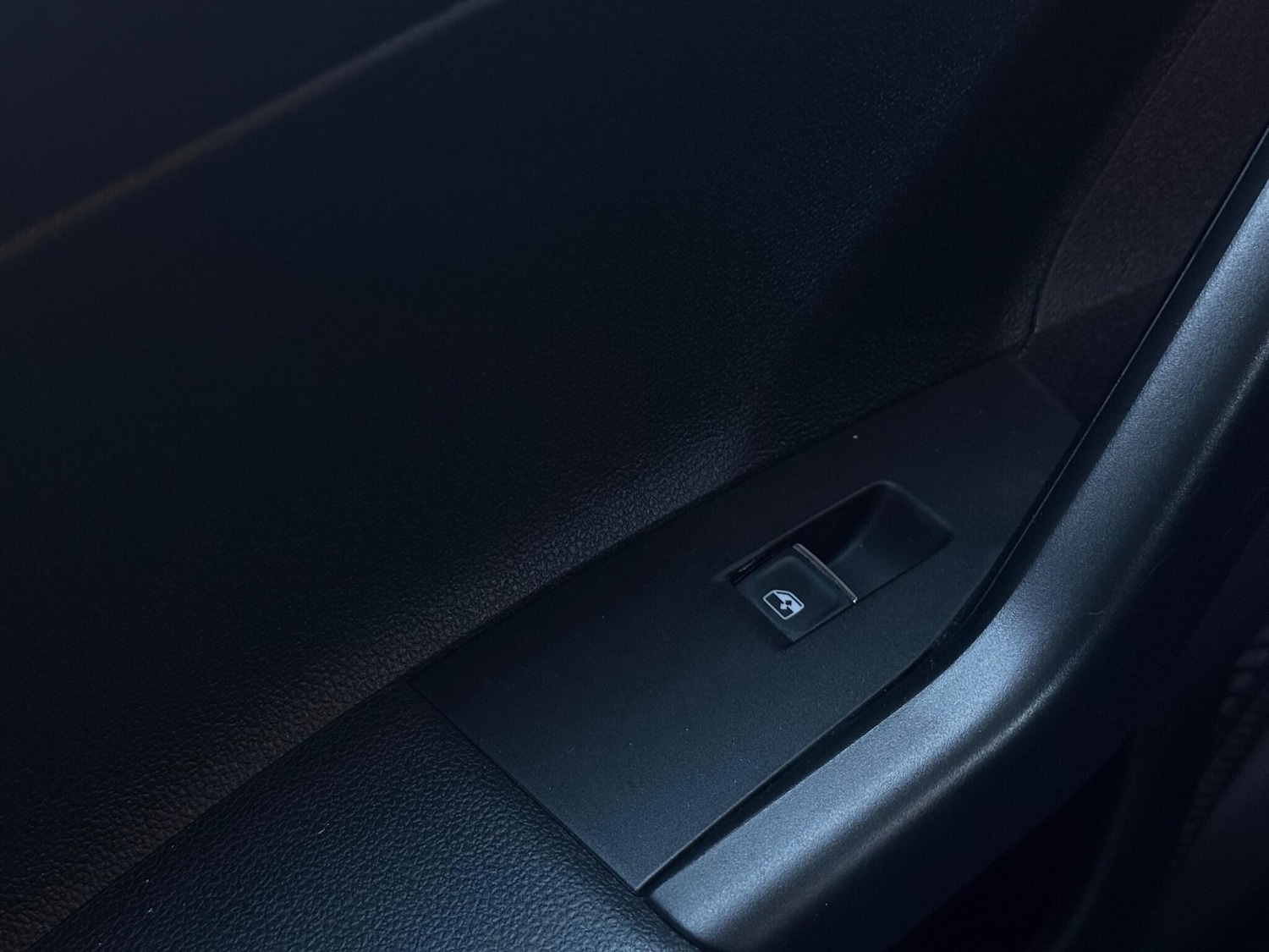 Used Volkswagen Polo 2018 for sale - 77097666: Photo 40