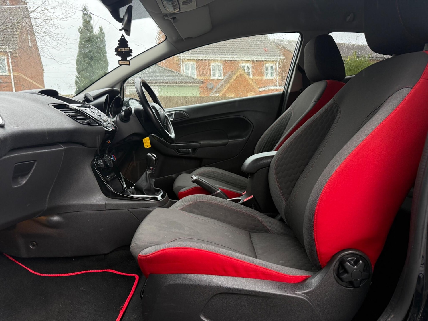 Used Ford Fiesta 2015 for sale - 77550503: Photo 42