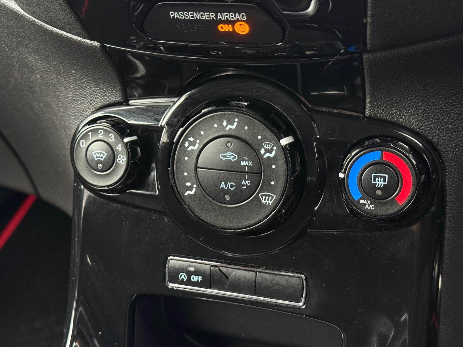 Used Ford Fiesta 2015 for sale - 77550503: Photo 60