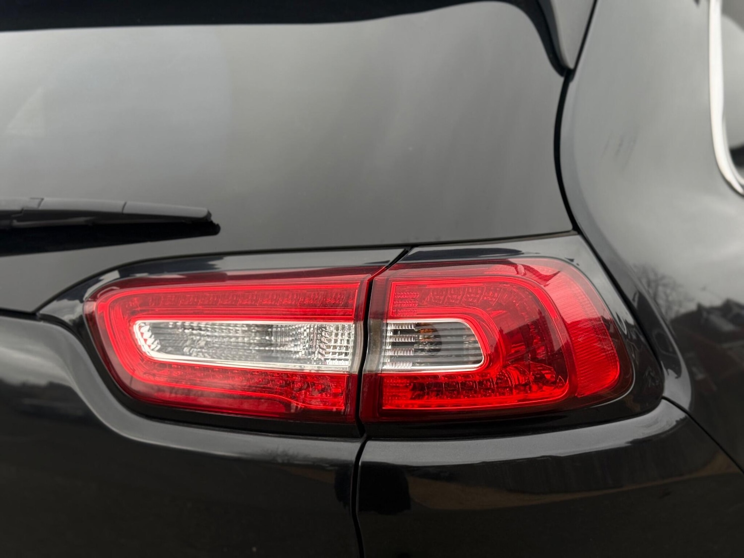 Used Jeep Cherokee for sale - 77853623: Photo 35