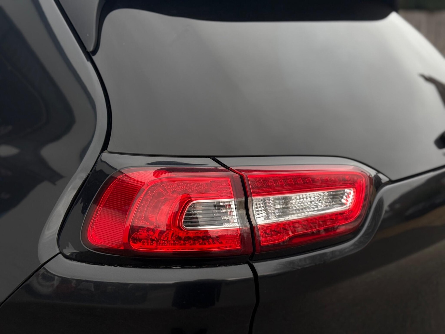 Used Jeep Cherokee for sale - 77853623: Photo 38