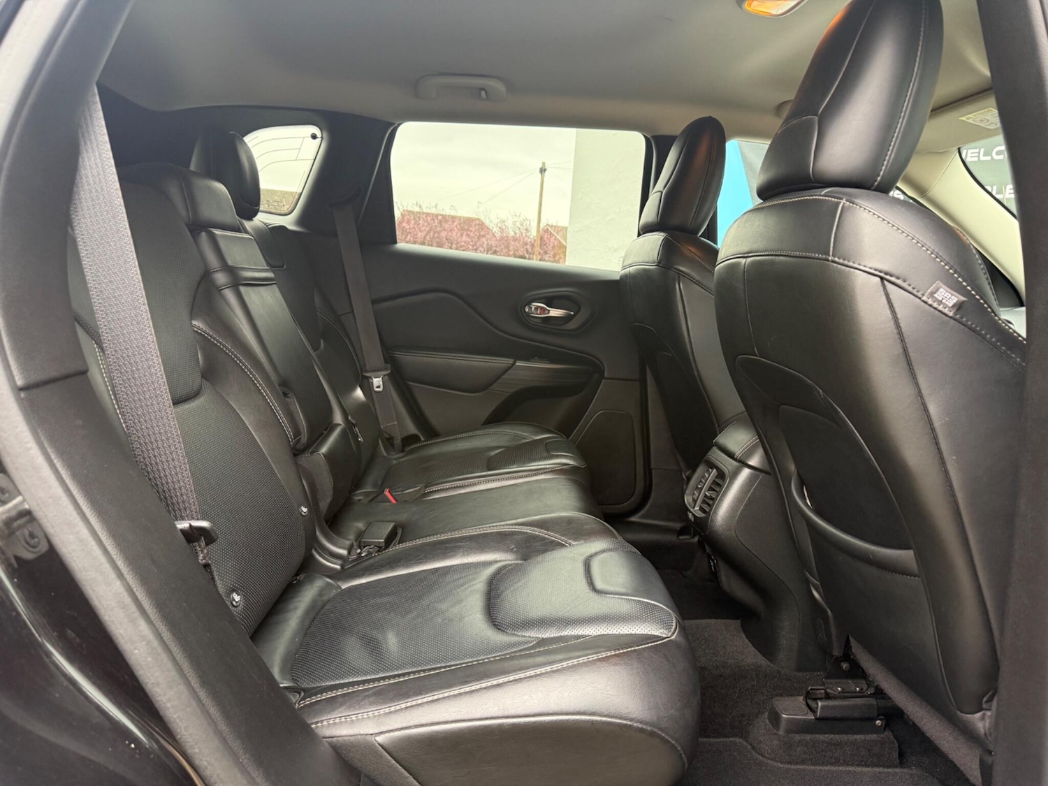 Used Jeep Cherokee for sale - 77853623: Photo 52