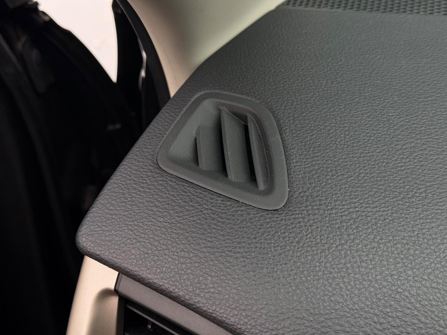 Used Jeep Cherokee for sale - 77853623: Photo 75