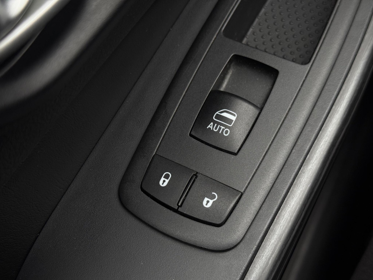 Used Jeep Cherokee for sale - 77853623: Photo 76