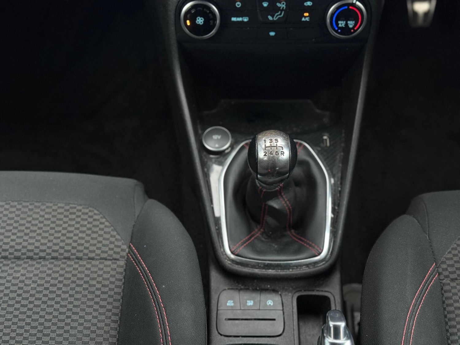 Used Ford Fiesta 2019 for sale - 76743324: Photo 31