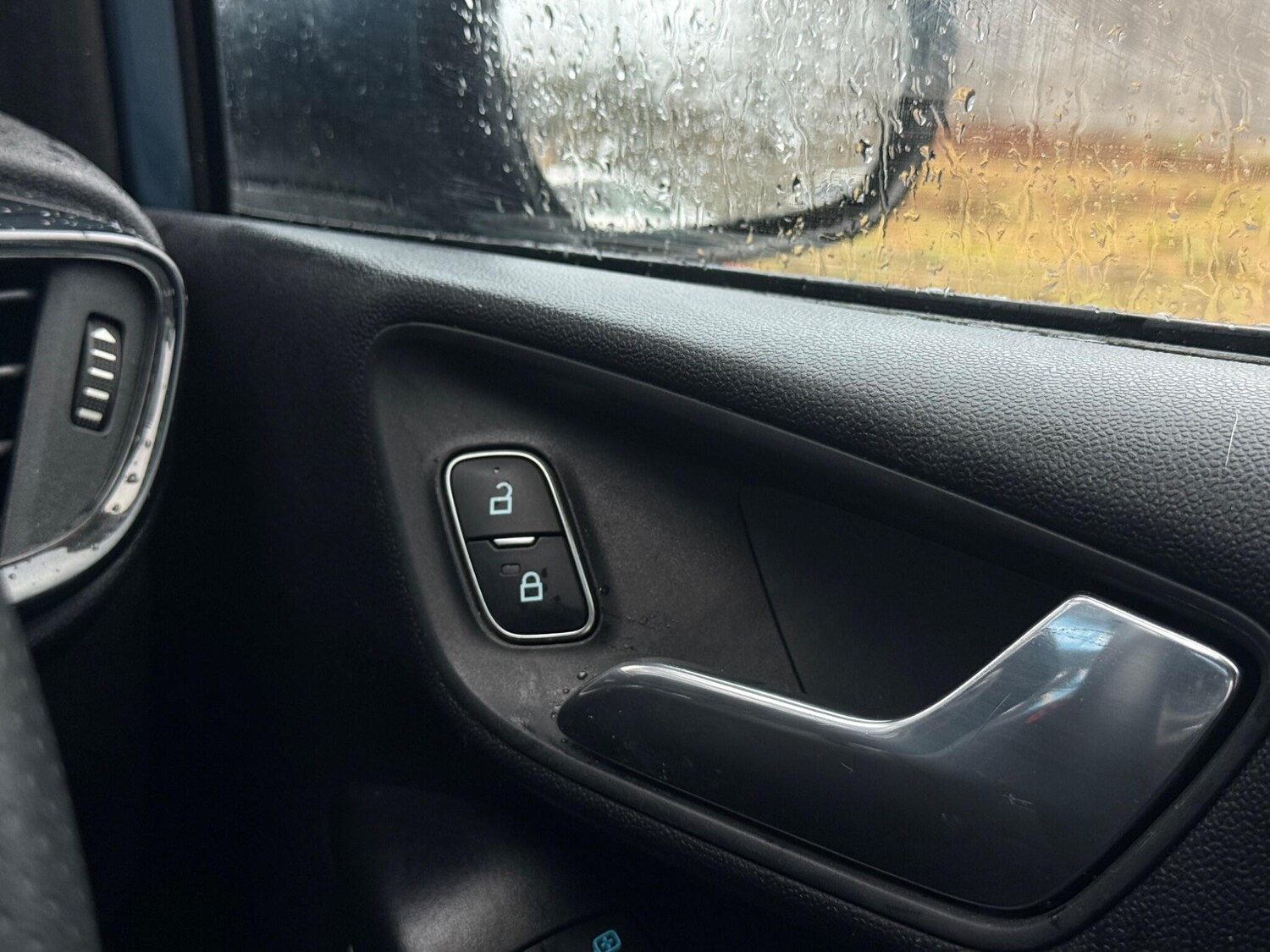 Used Ford Fiesta 2019 for sale - 76743324: Photo 44