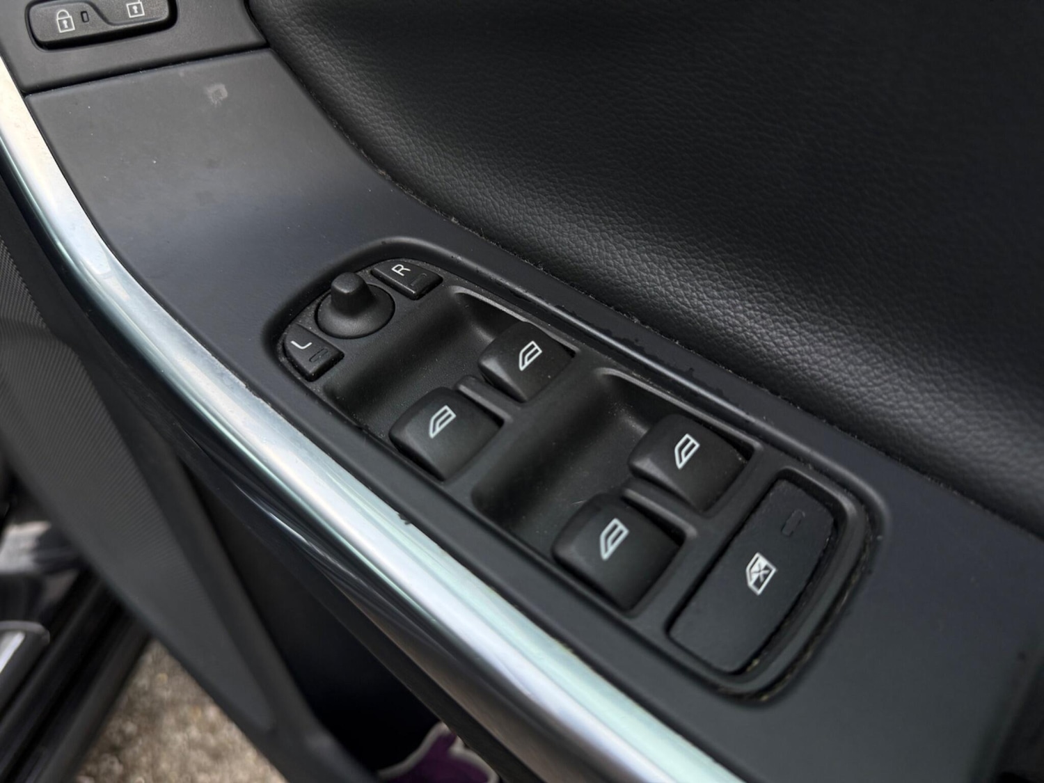 Used Volvo S60 for sale - 77808513: Photo 47