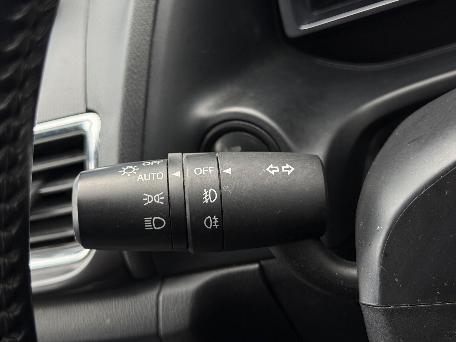 Used Mazda Mazda3 for sale - 78215128: Photo 90