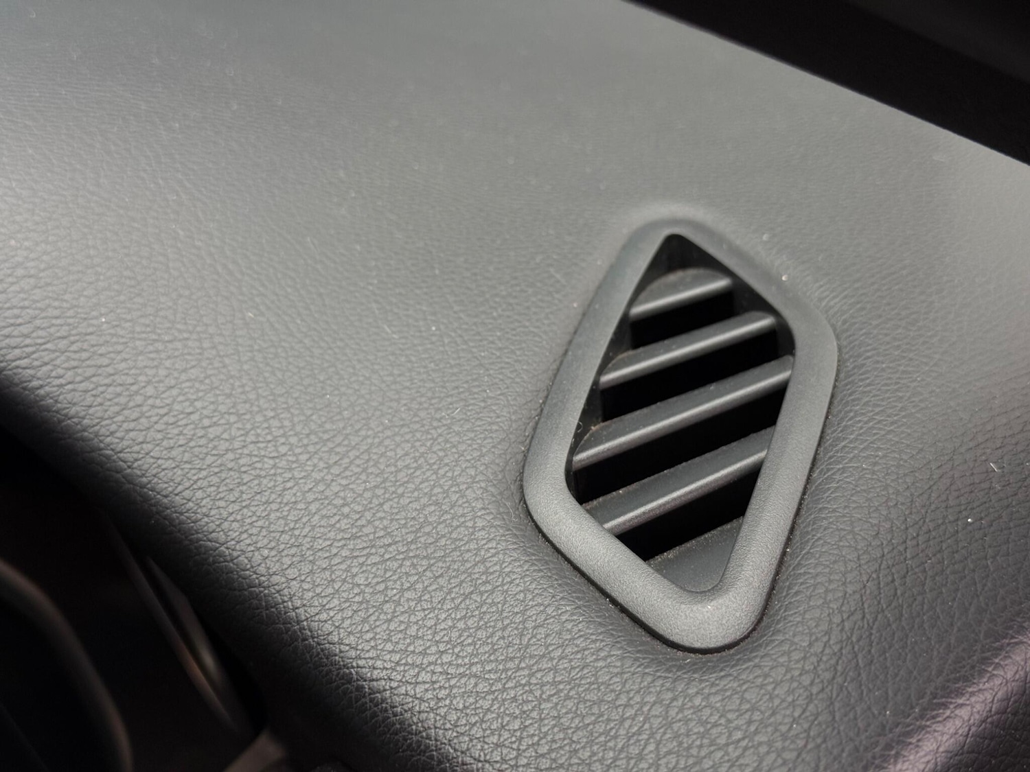 Used Mercedes-Benz A-Class 2016 for sale - 77425468: Photo 69