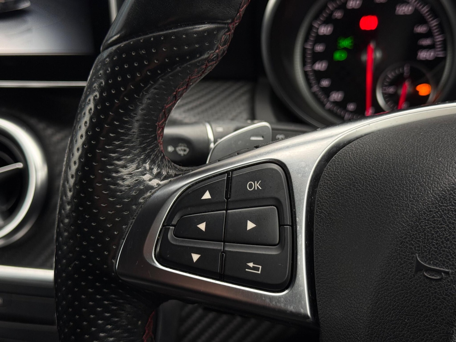 Used Mercedes-Benz A-Class 2016 for sale - 77425468: Photo 78