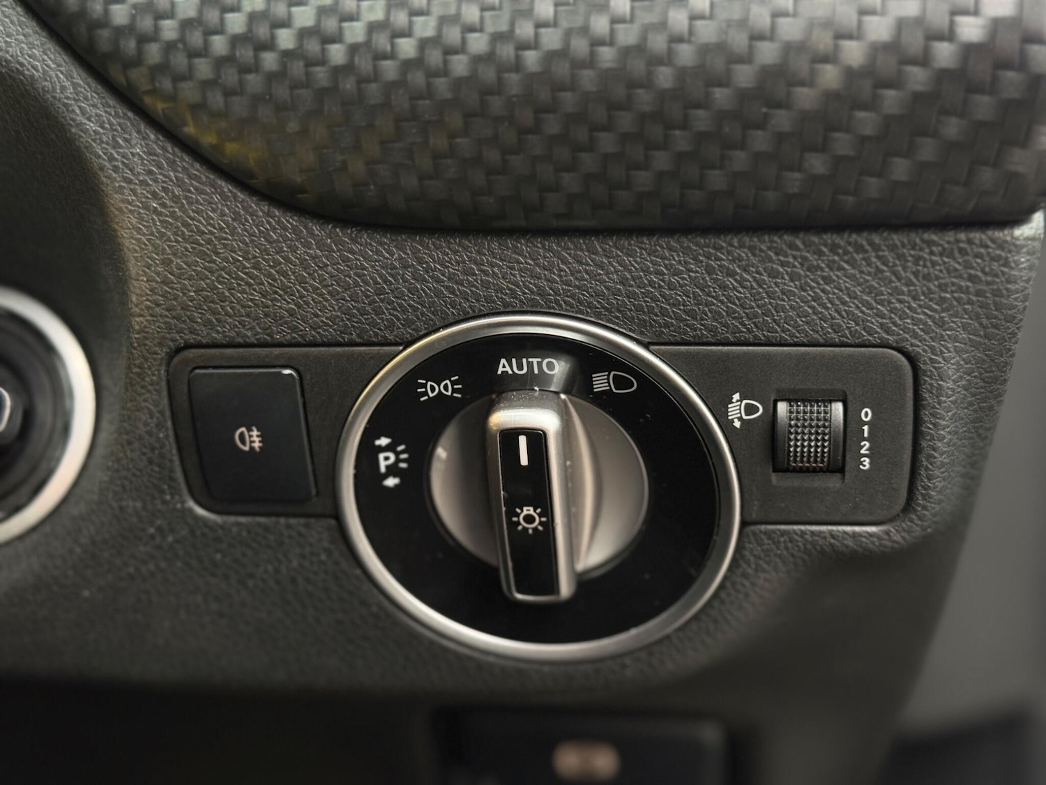 Used Mercedes-Benz A-Class 2016 for sale - 77425468: Photo 88