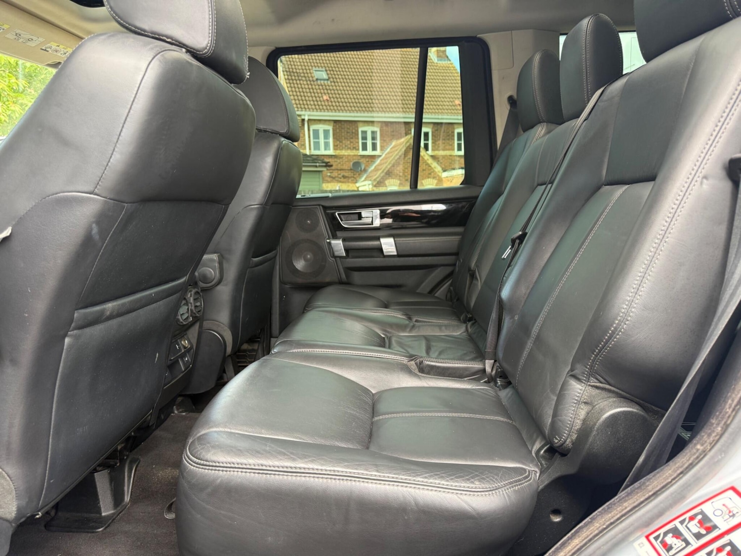 Used Land Rover Discovery 2011 for sale - 76989085: Photo 29