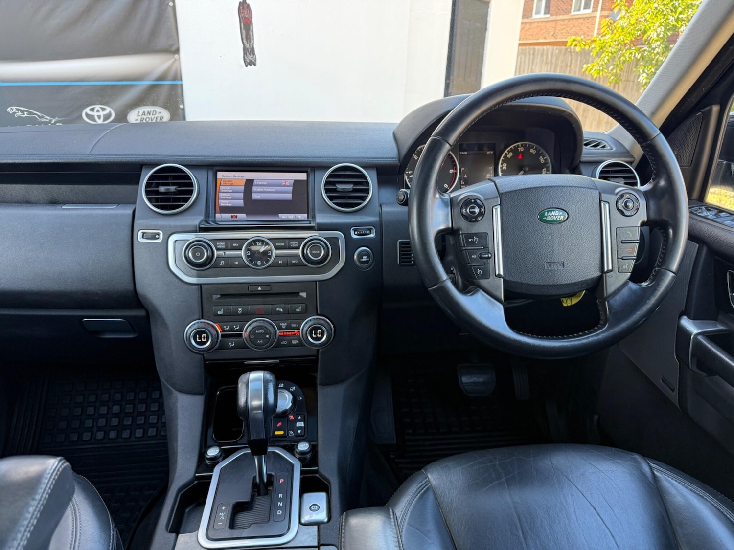 Used Land Rover Discovery 2011 for sale - 76989085: Photo 34