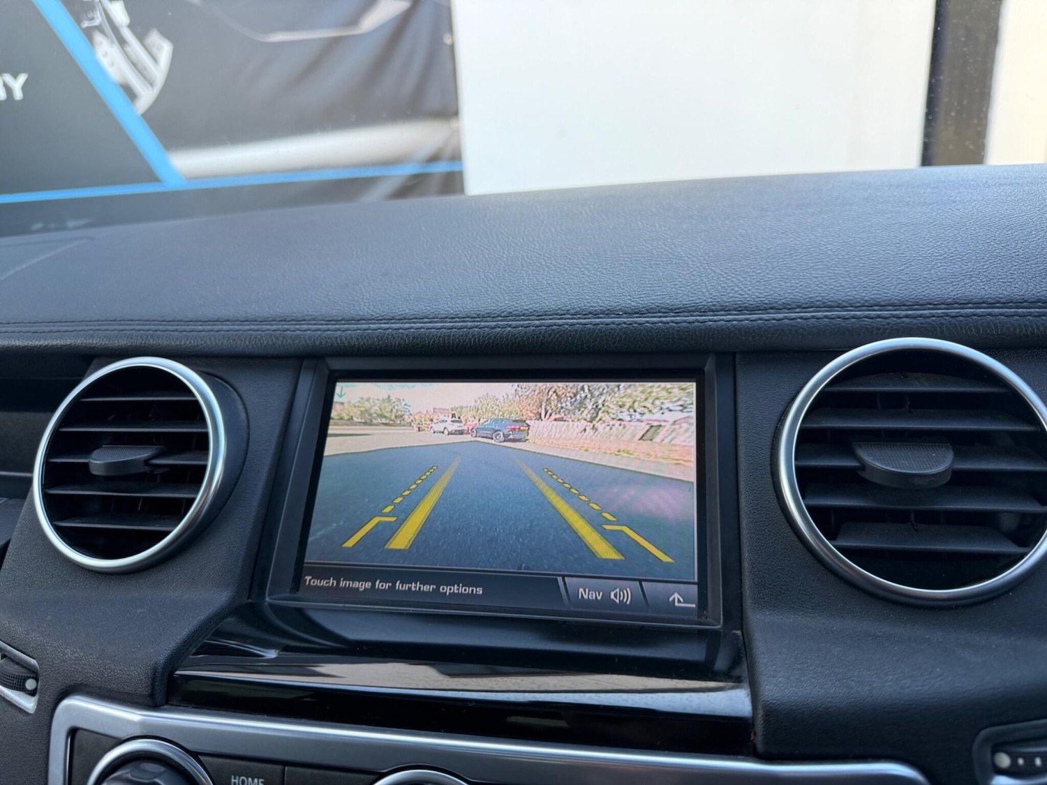 Used Land Rover Discovery 2011 for sale - 76989085: Photo 39