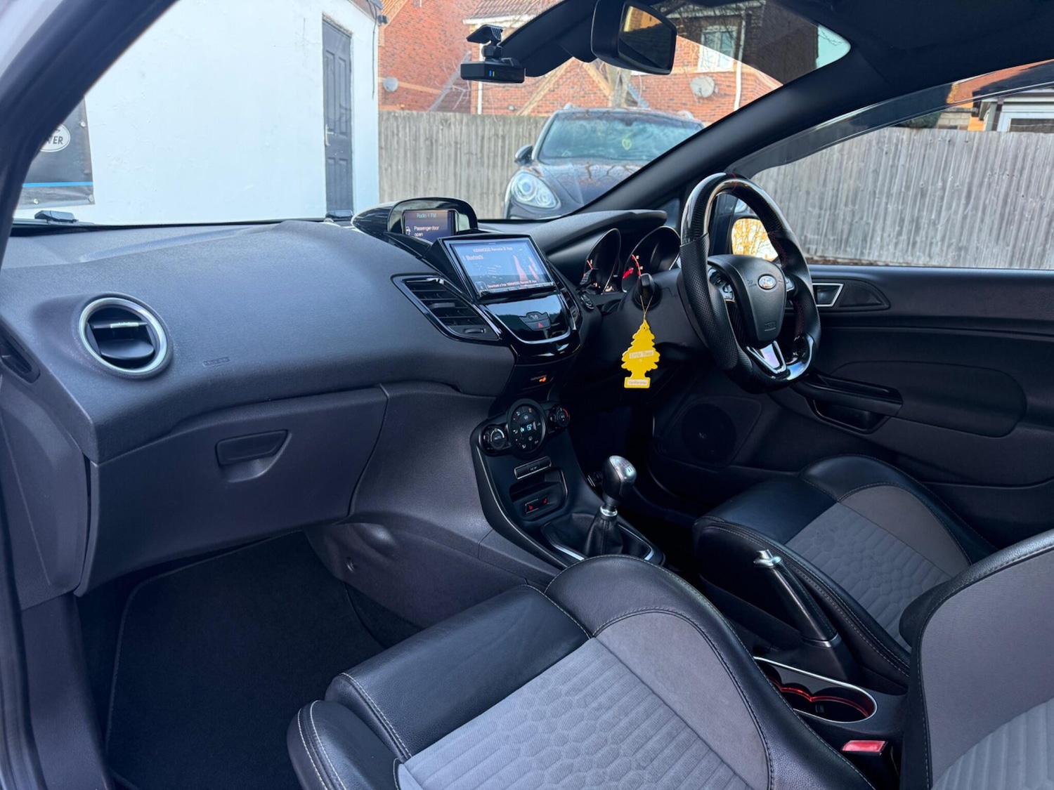 Used Ford Fiesta 2015 for sale - 76780817: Photo 32