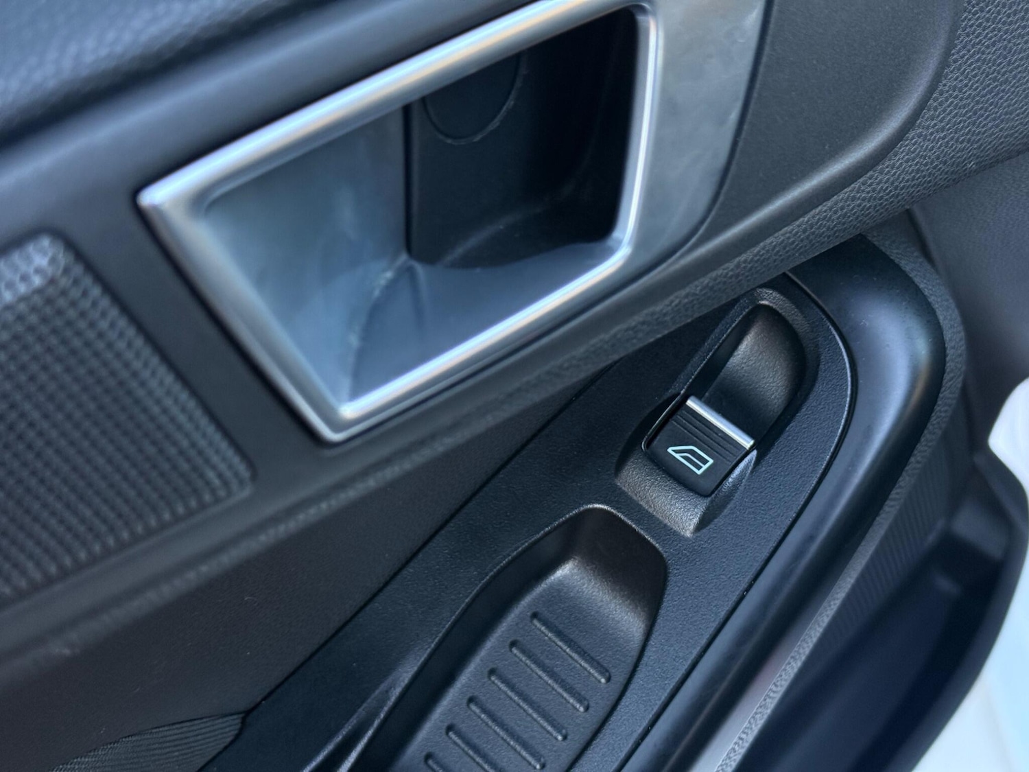 Used Ford Fiesta 2015 for sale - 76780817: Photo 43