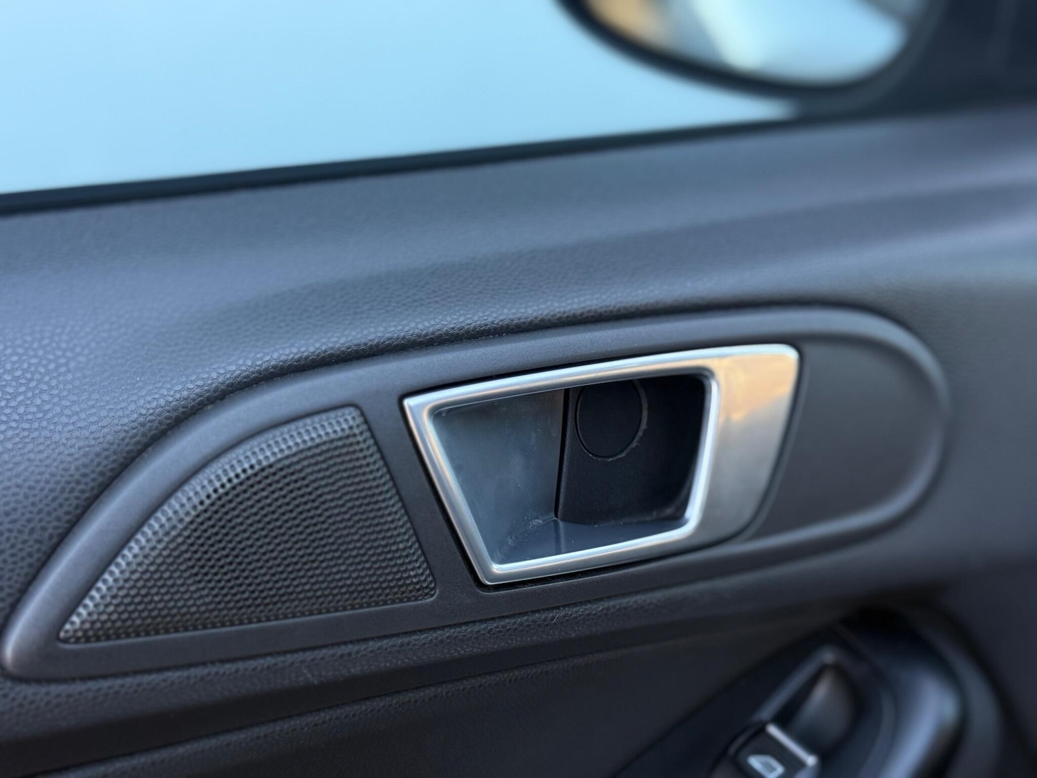 Used Ford Fiesta 2015 for sale - 76780817: Photo 44