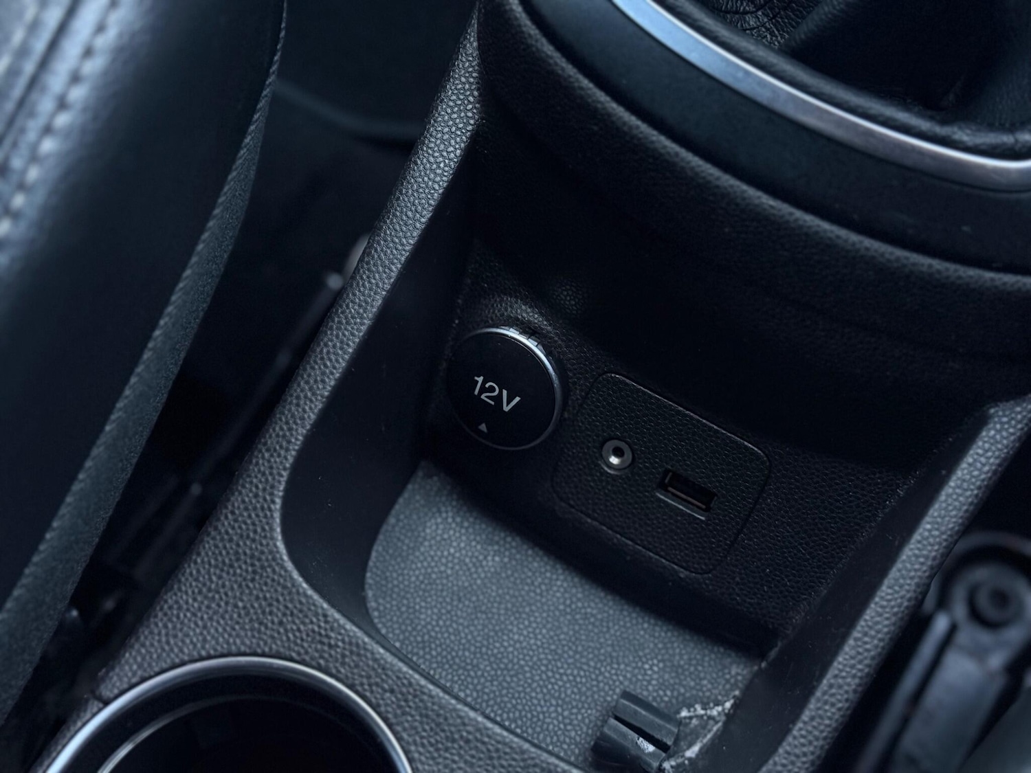 Used Ford Fiesta 2015 for sale - 76780817: Photo 49