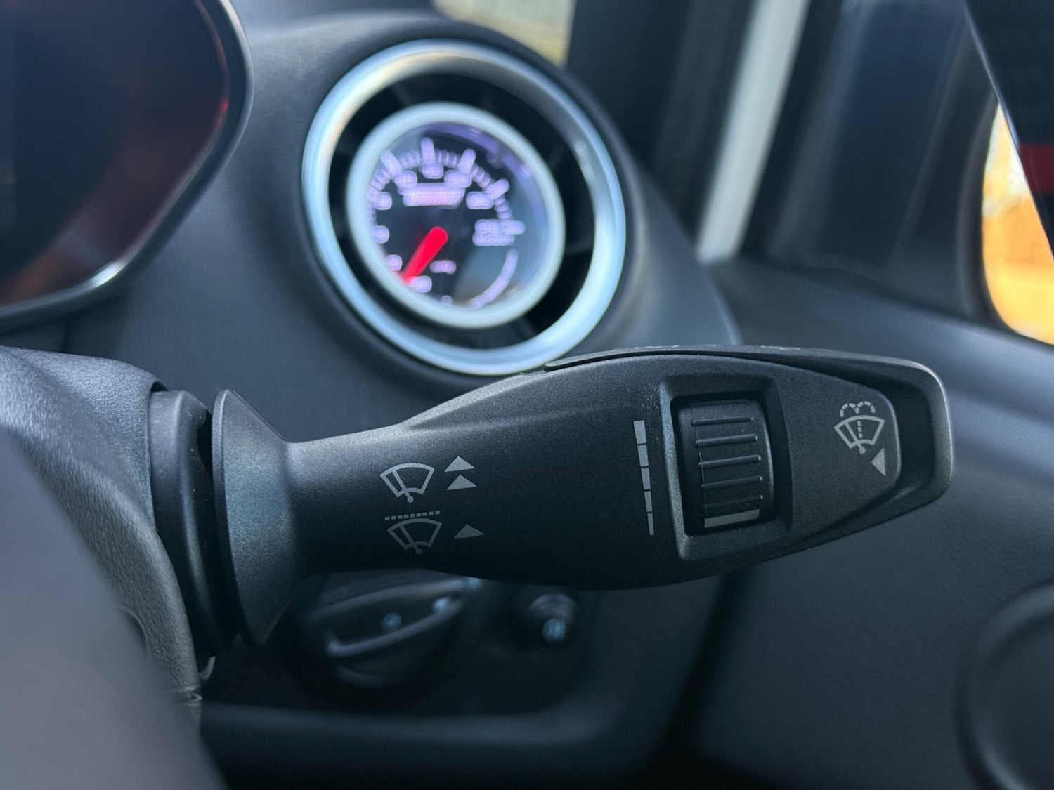 Used Ford Fiesta 2015 for sale - 76780817: Photo 59