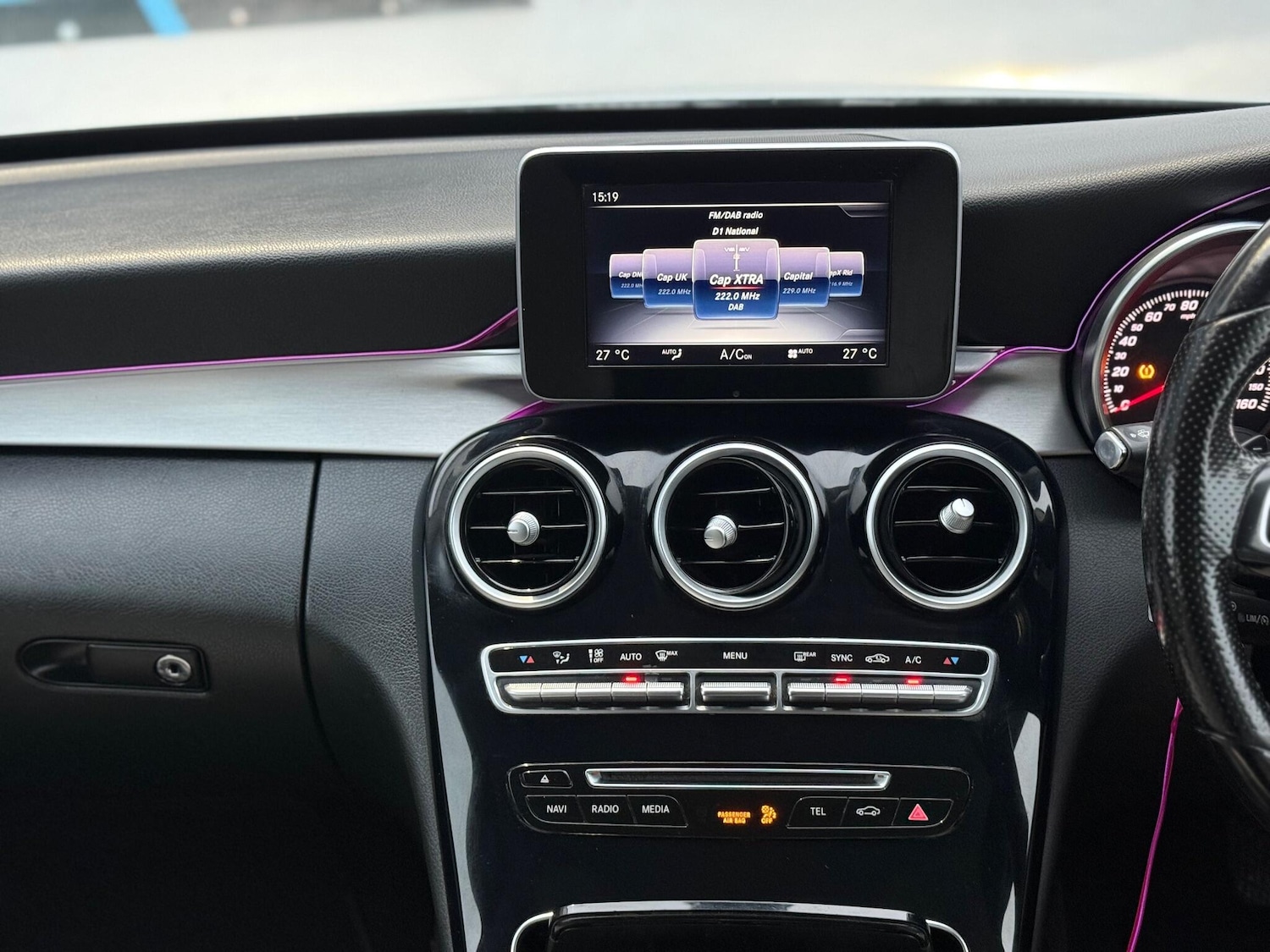 Used Mercedes-Benz C Class 2015 for sale - 77066680: Photo 38