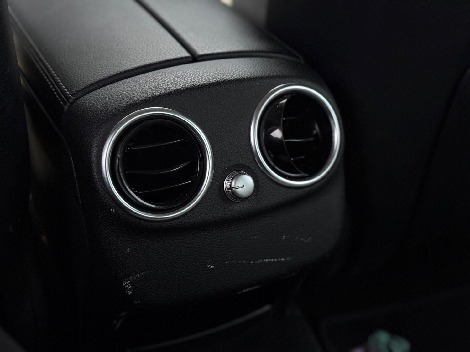 Used Mercedes-Benz C Class 2015 for sale - 77066680: Photo 42