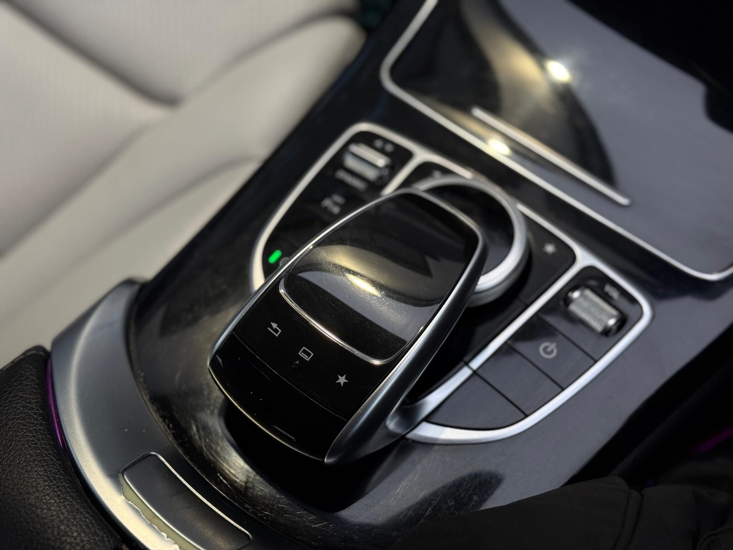 Used Mercedes-Benz C Class 2015 for sale - 77066680: Photo 45