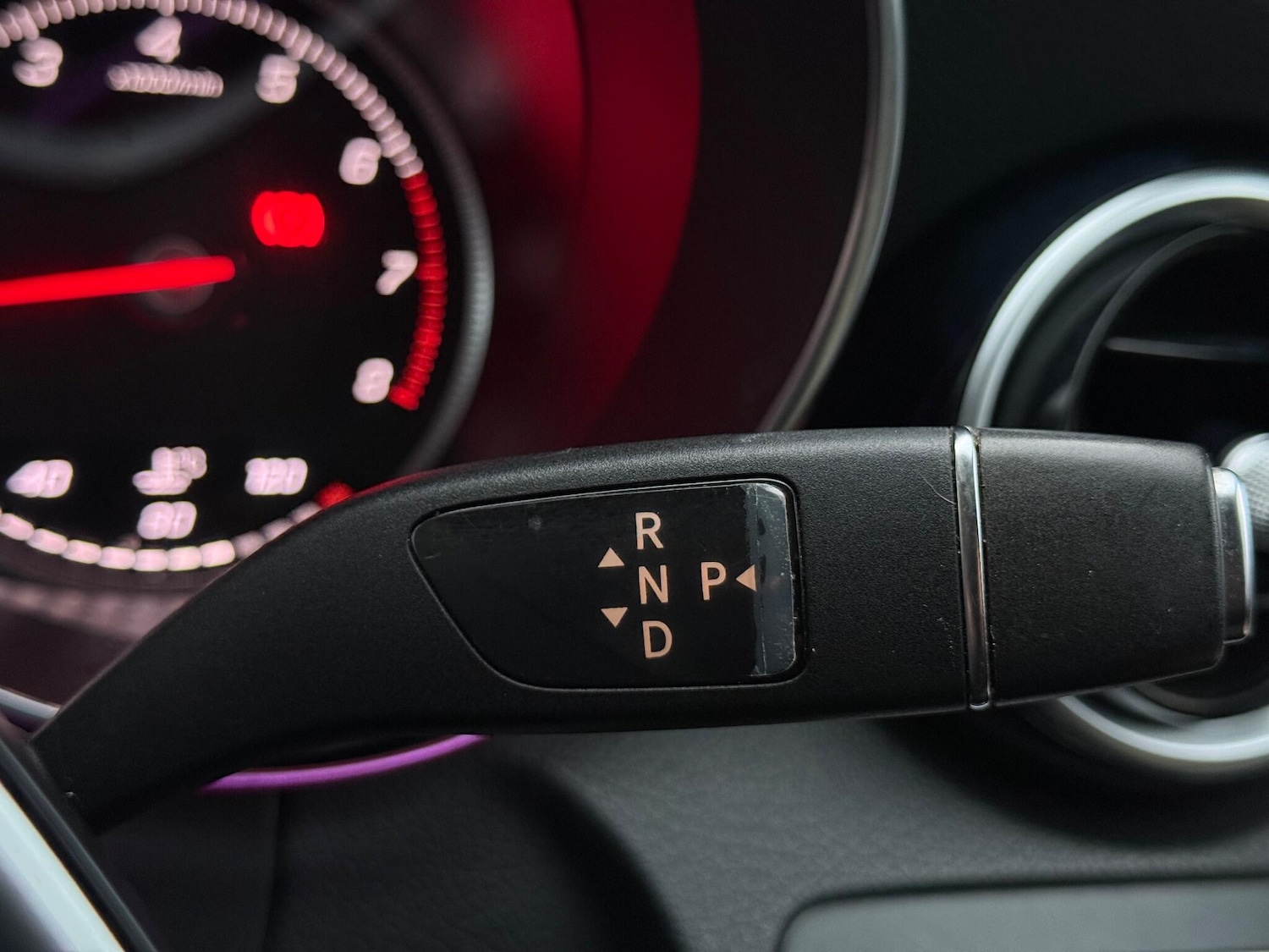 Used Mercedes-Benz C Class 2015 for sale - 77066680: Photo 50