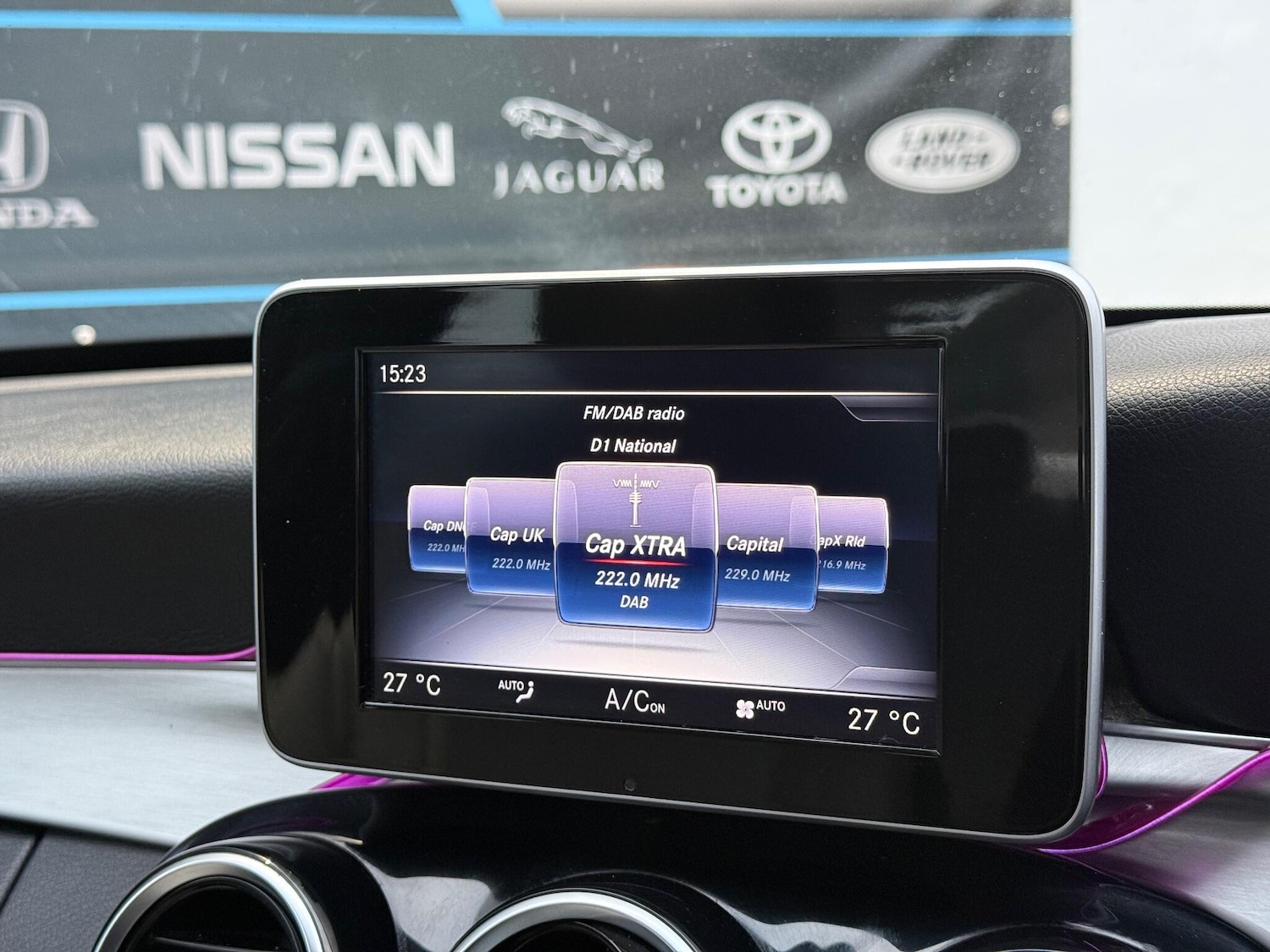 Used Mercedes-Benz C Class 2015 for sale - 77066680: Photo 60