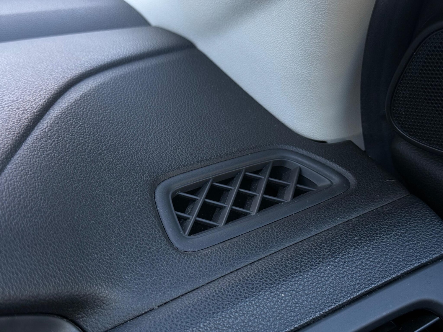 Used Honda CR-V 2015 for sale - 77331137: Photo 72