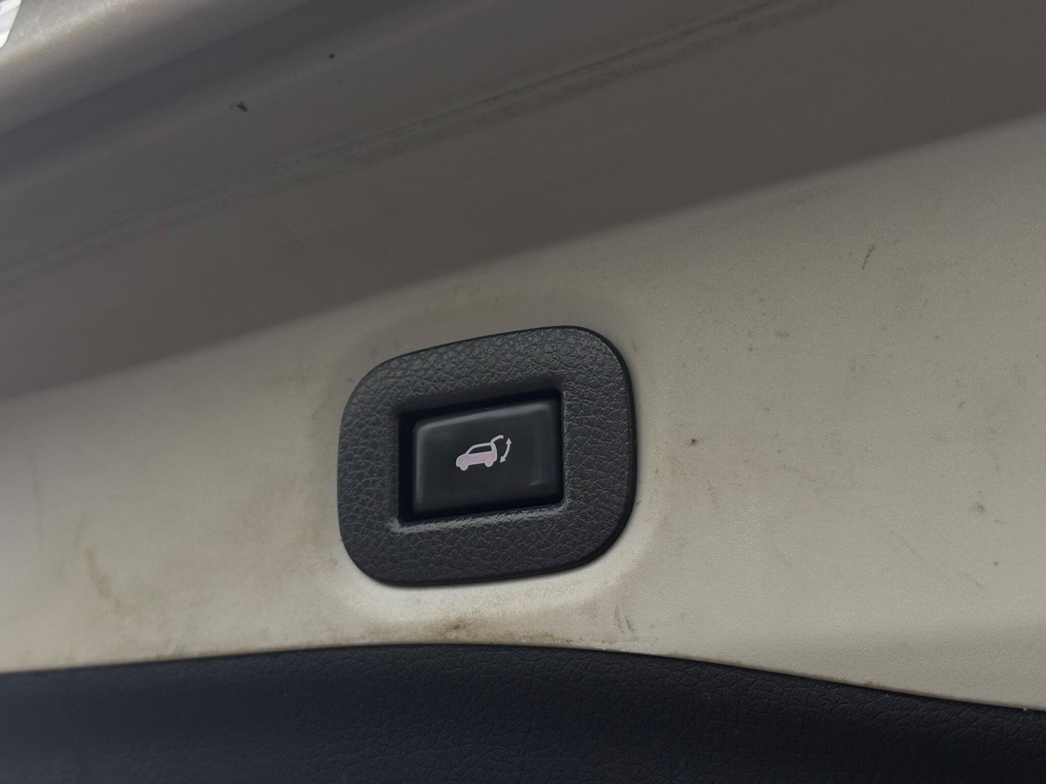 Used Nissan X-Trail 2016 for sale - 77625262: Photo 52