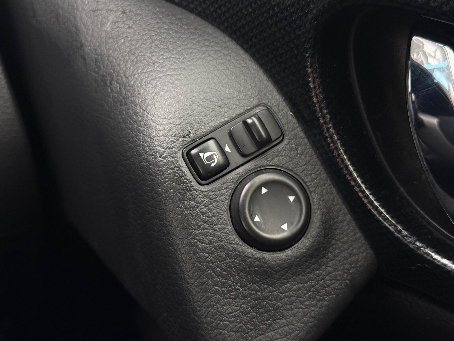 Used Nissan X-Trail 2016 for sale - 77625262: Photo 86