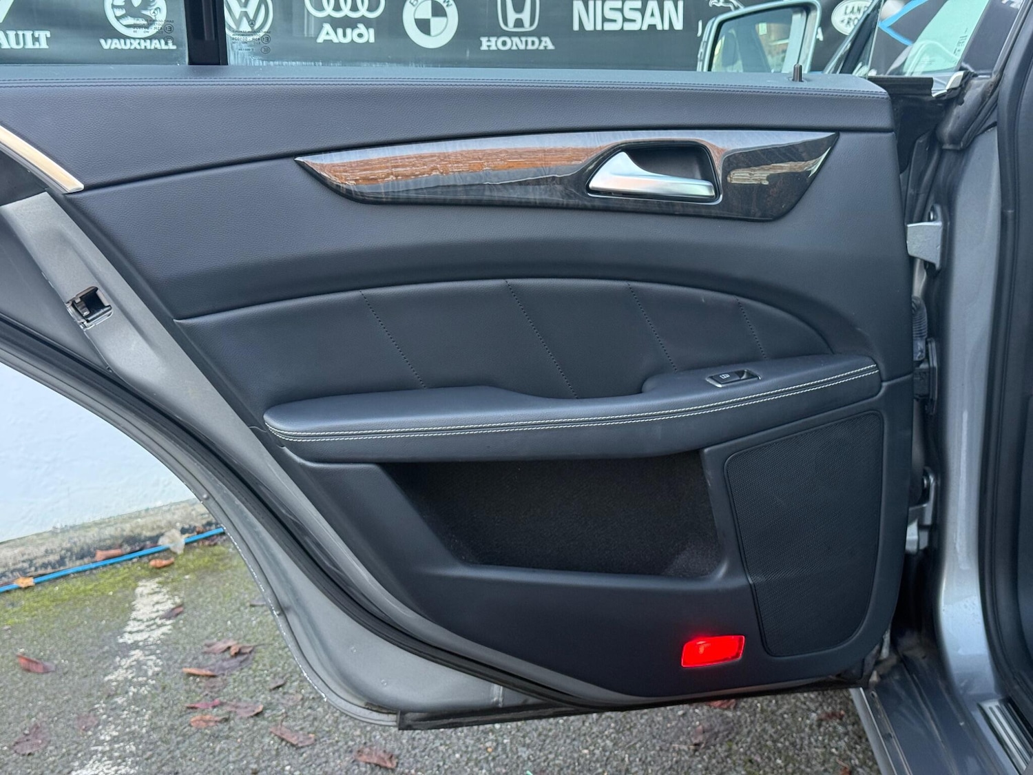 Used Mercedes-Benz CLS 2012 for sale - 76801053: Photo 42