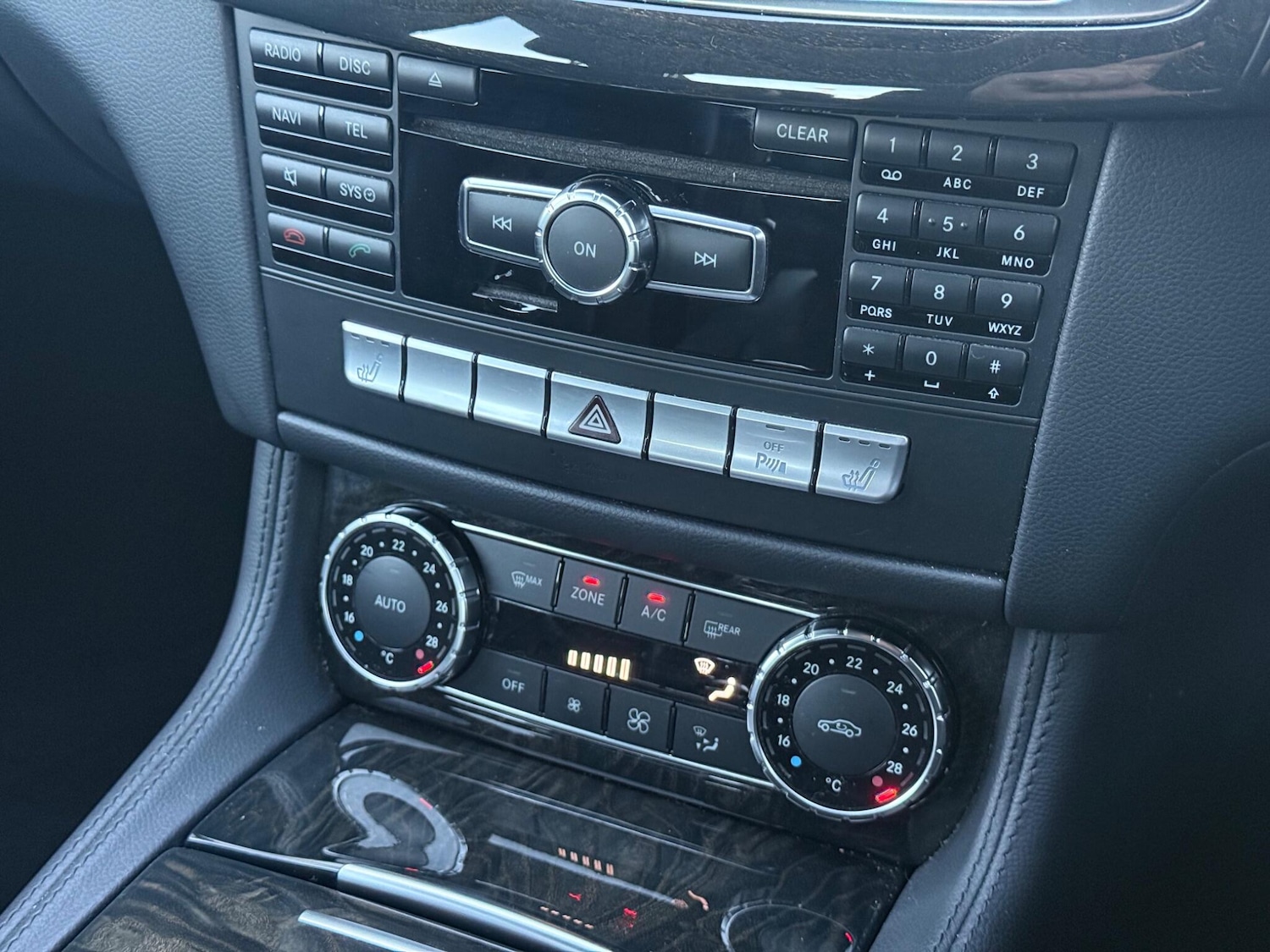 Used Mercedes-Benz CLS 2012 for sale - 76801053: Photo 44