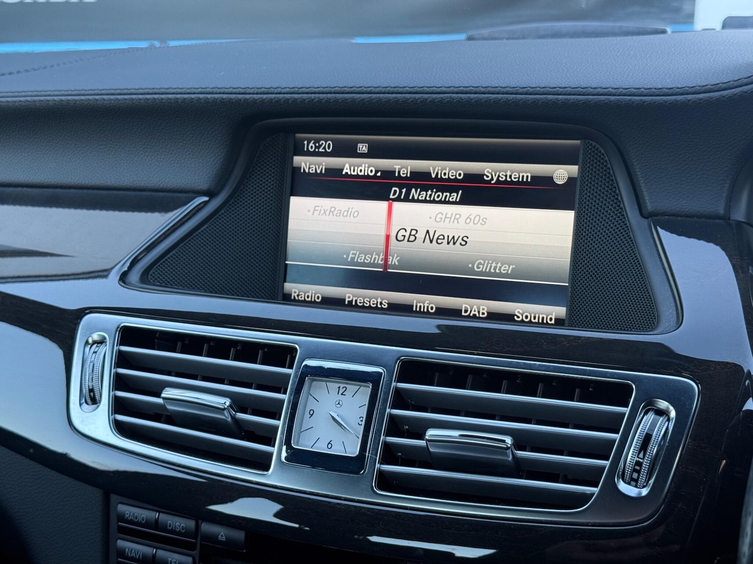 Used Mercedes-Benz CLS 2012 for sale - 76801053: Photo 45