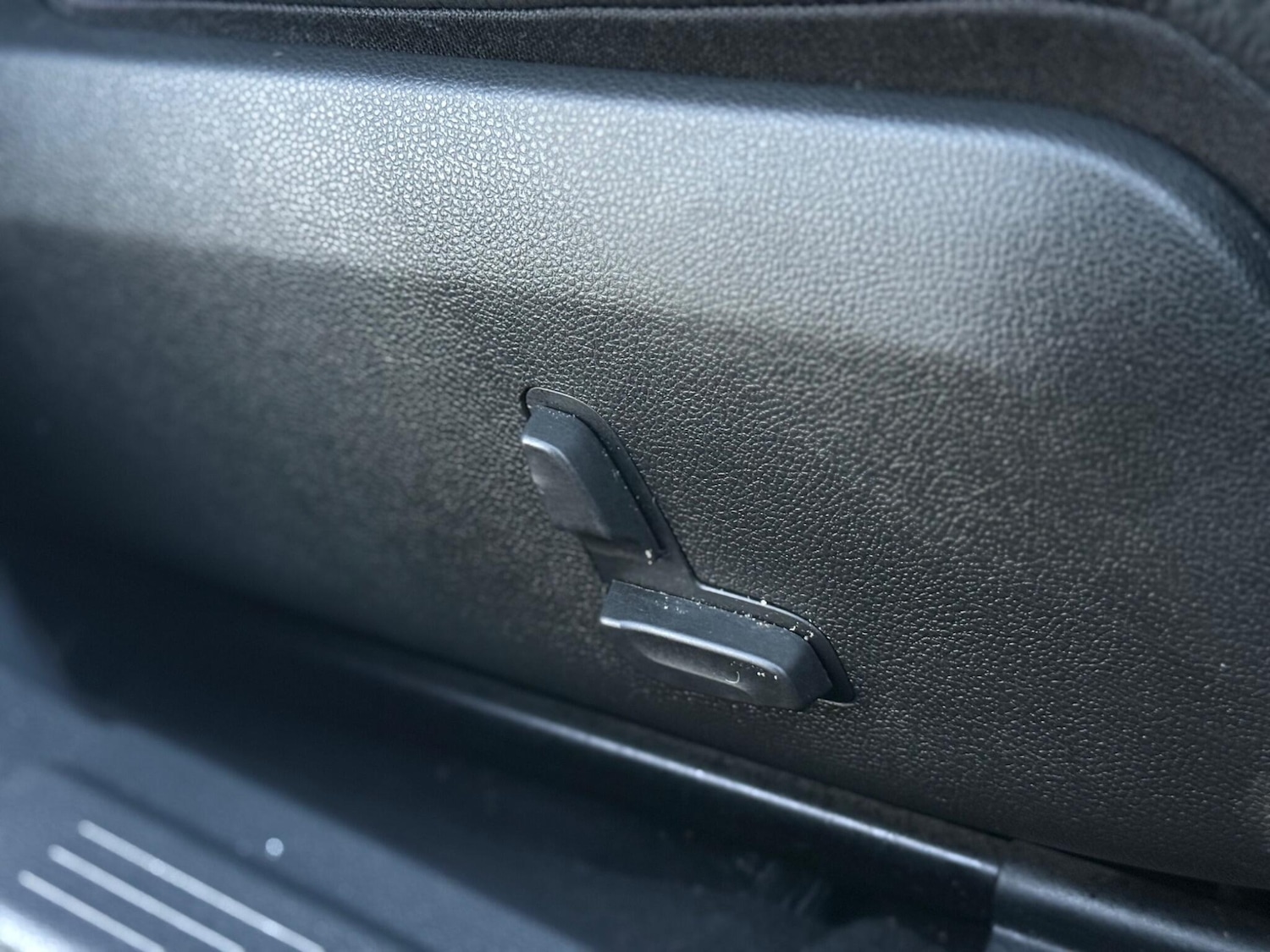 Used Mercedes-Benz CLS 2012 for sale - 76801053: Photo 57