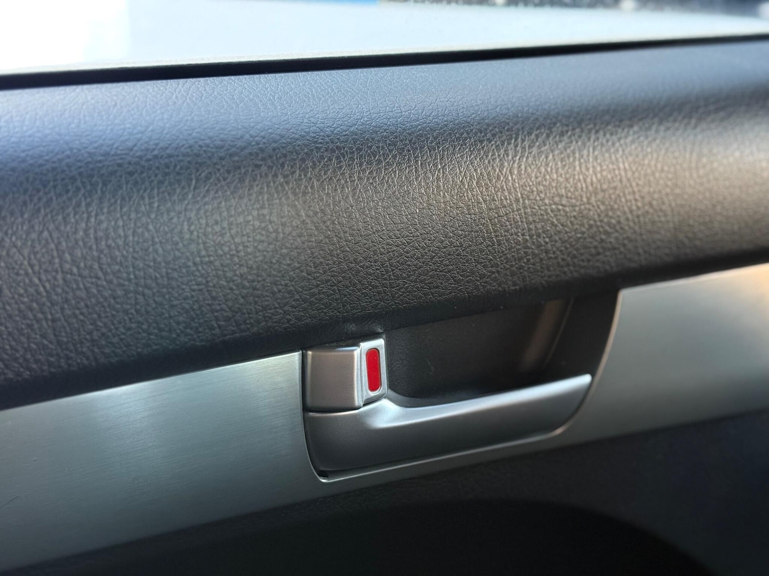 Used Kia Sorento 2010 for sale - 76780752: Photo 40