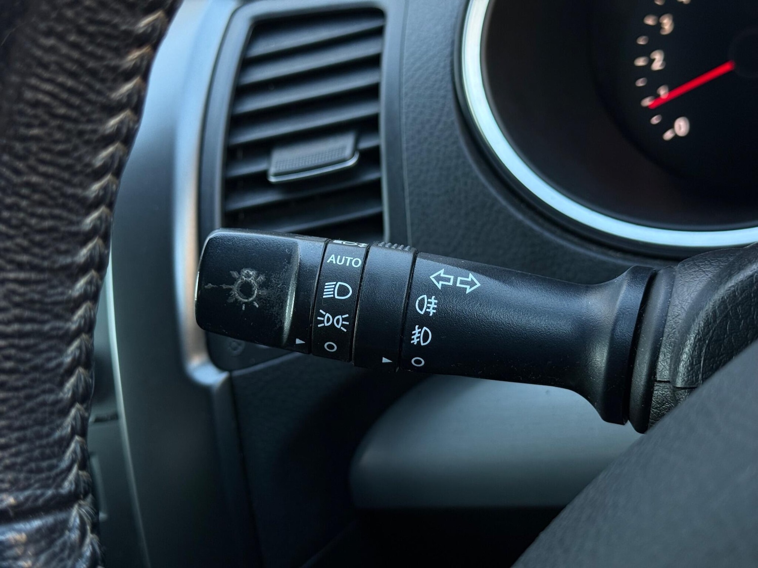 Used Kia Sorento 2010 for sale - 76780752: Photo 47