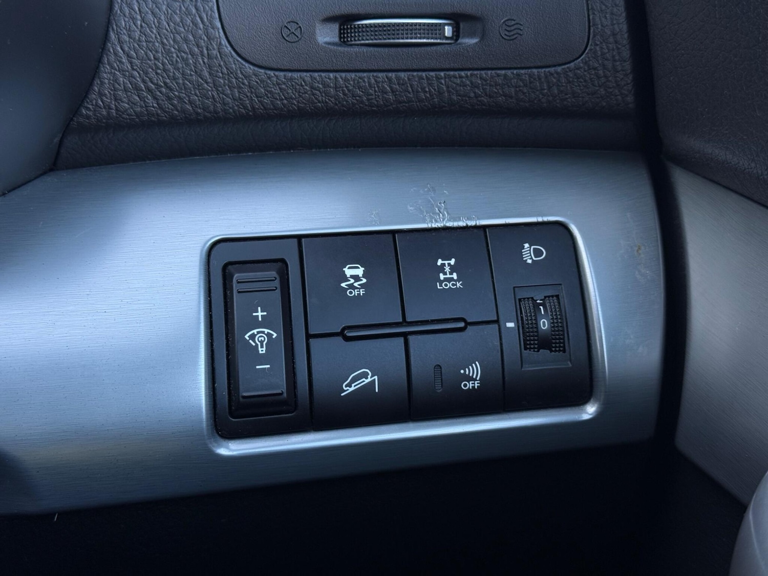 Used Kia Sorento 2010 for sale - 76780752: Photo 49