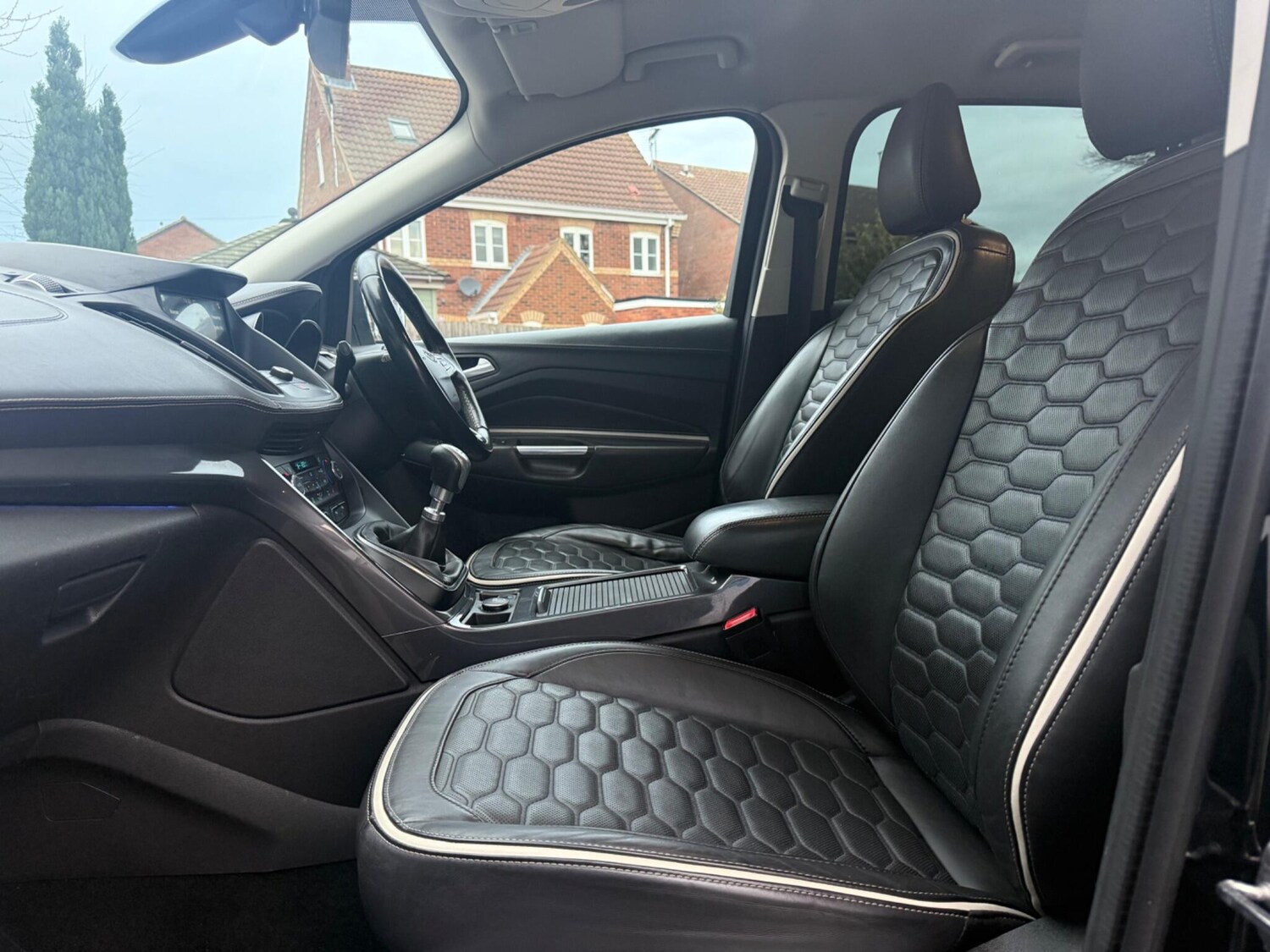 Used Ford Kuga 2017 for sale - 76886737: Photo 34