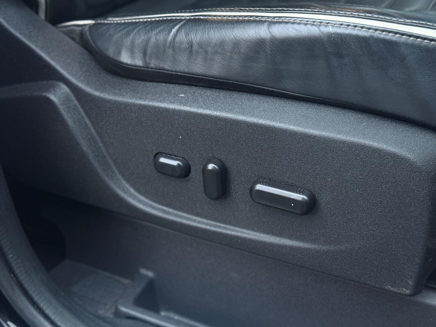 Used Ford Kuga 2017 for sale - 76886737: Photo 44