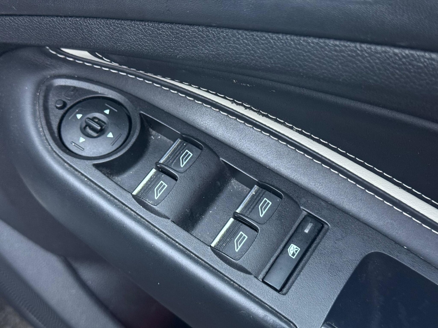 Used Ford Kuga 2017 for sale - 76886737: Photo 45