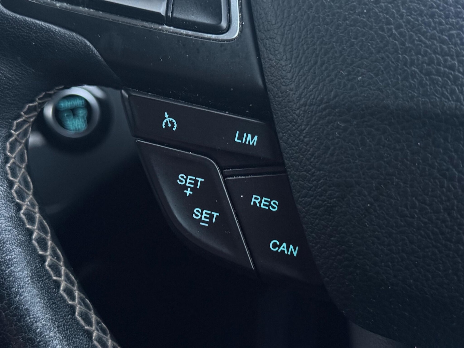 Used Ford Kuga 2017 for sale - 76886737: Photo 57