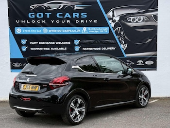 Used Peugeot 208 2015 for sale - 78516759: Photo