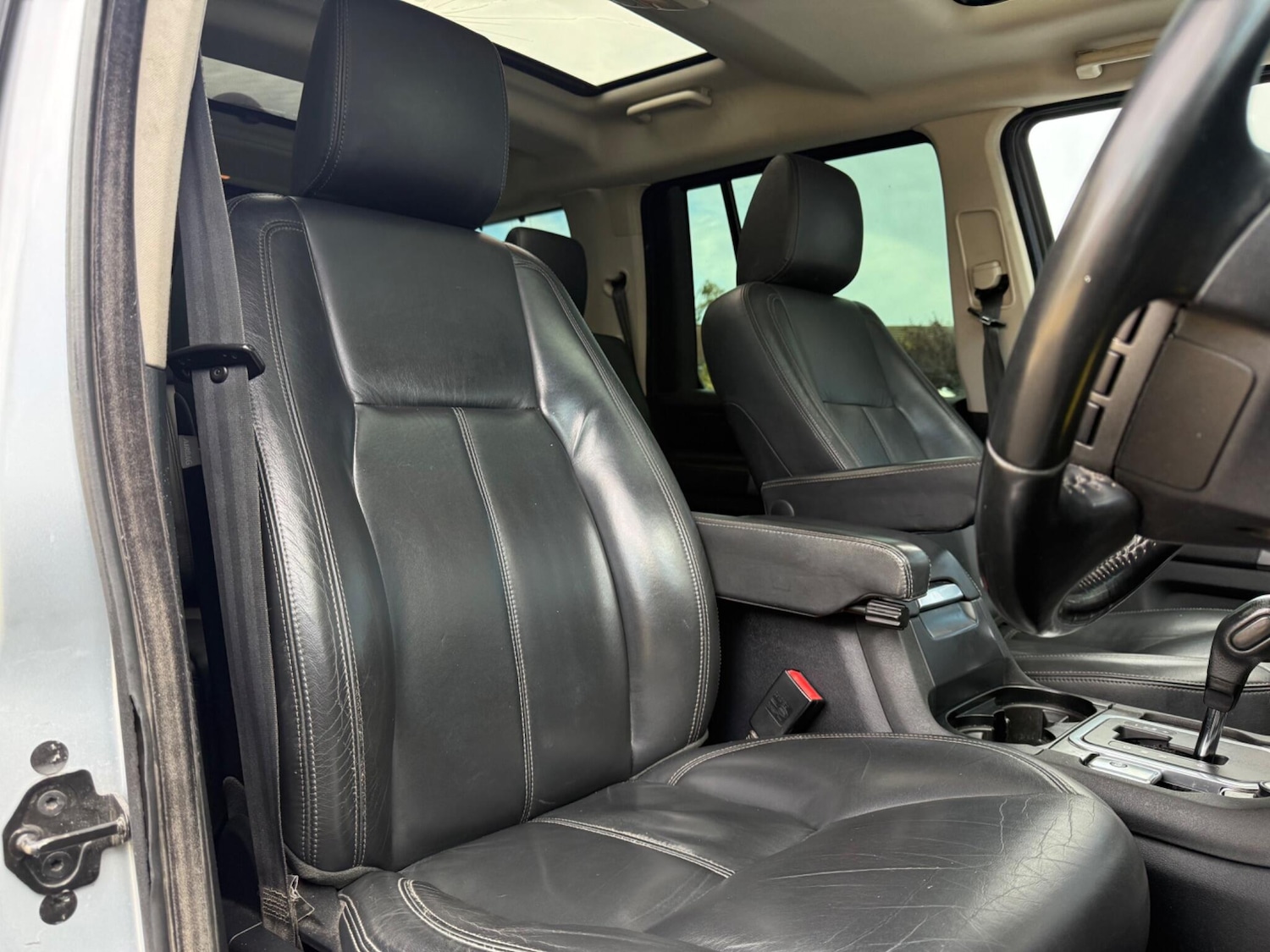 Used Land Rover Discovery 4 2011 for sale - 76299492: Photo 22