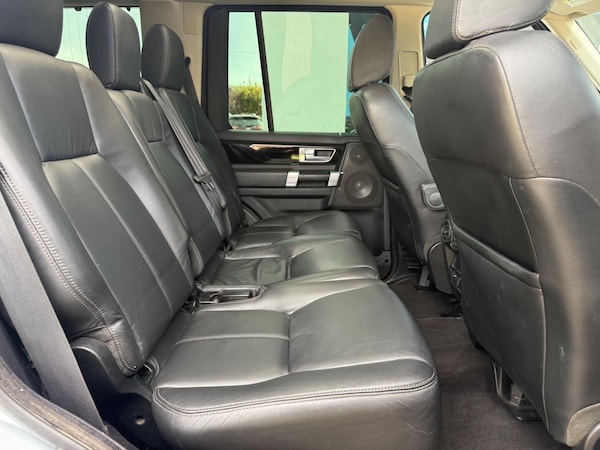 Used Land Rover Discovery 4 2011 for sale - 76299492: Photo 24