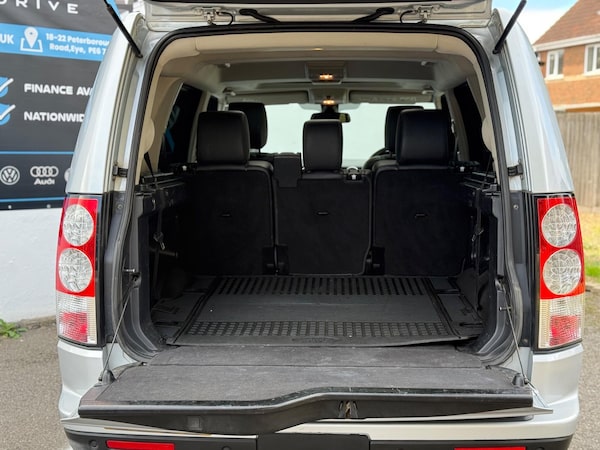 Used Land Rover Discovery 4 2011 for sale - 76299492: Photo 26