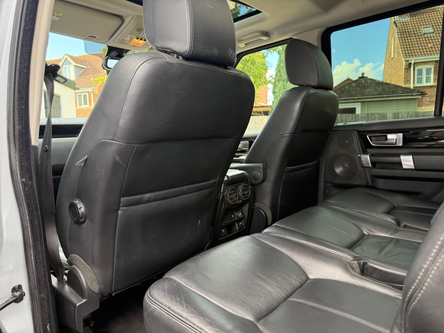 Used Land Rover Discovery 4 2011 for sale - 76299492: Photo 28